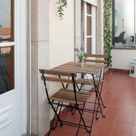 Apartment With Balcony In The Square OOporto Exterior foto