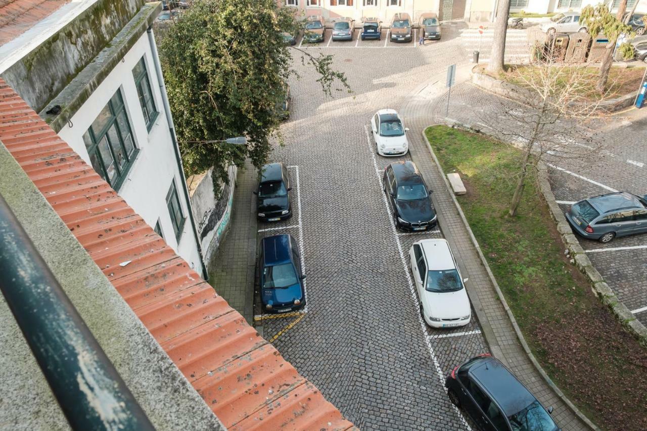 Apartment With Balcony In The Square OOporto Exterior foto