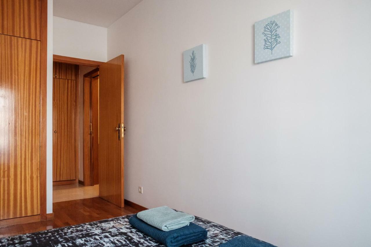 Apartment With Balcony In The Square OOporto Exterior foto
